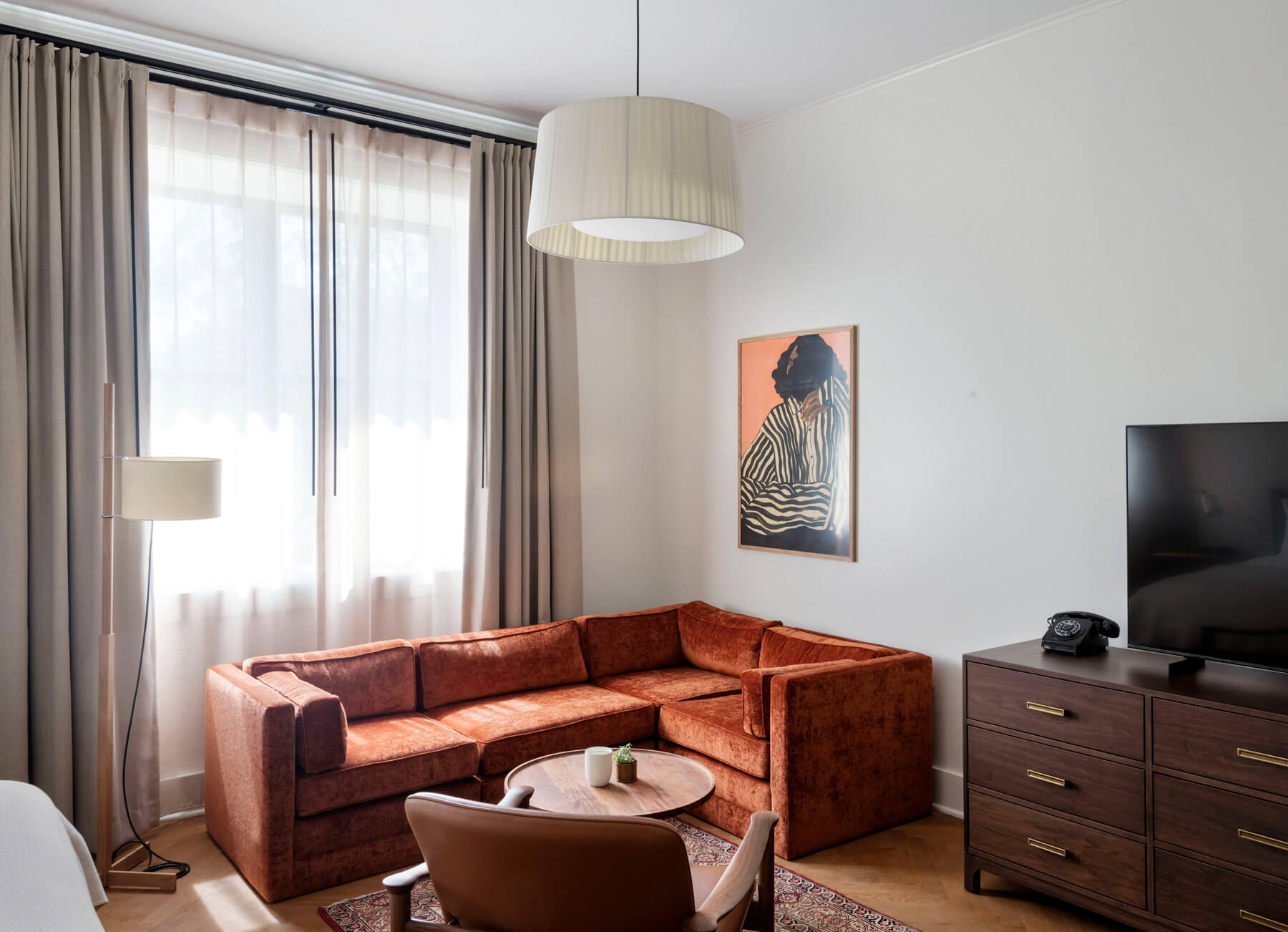 The Quoin Deluxe King Room 4
