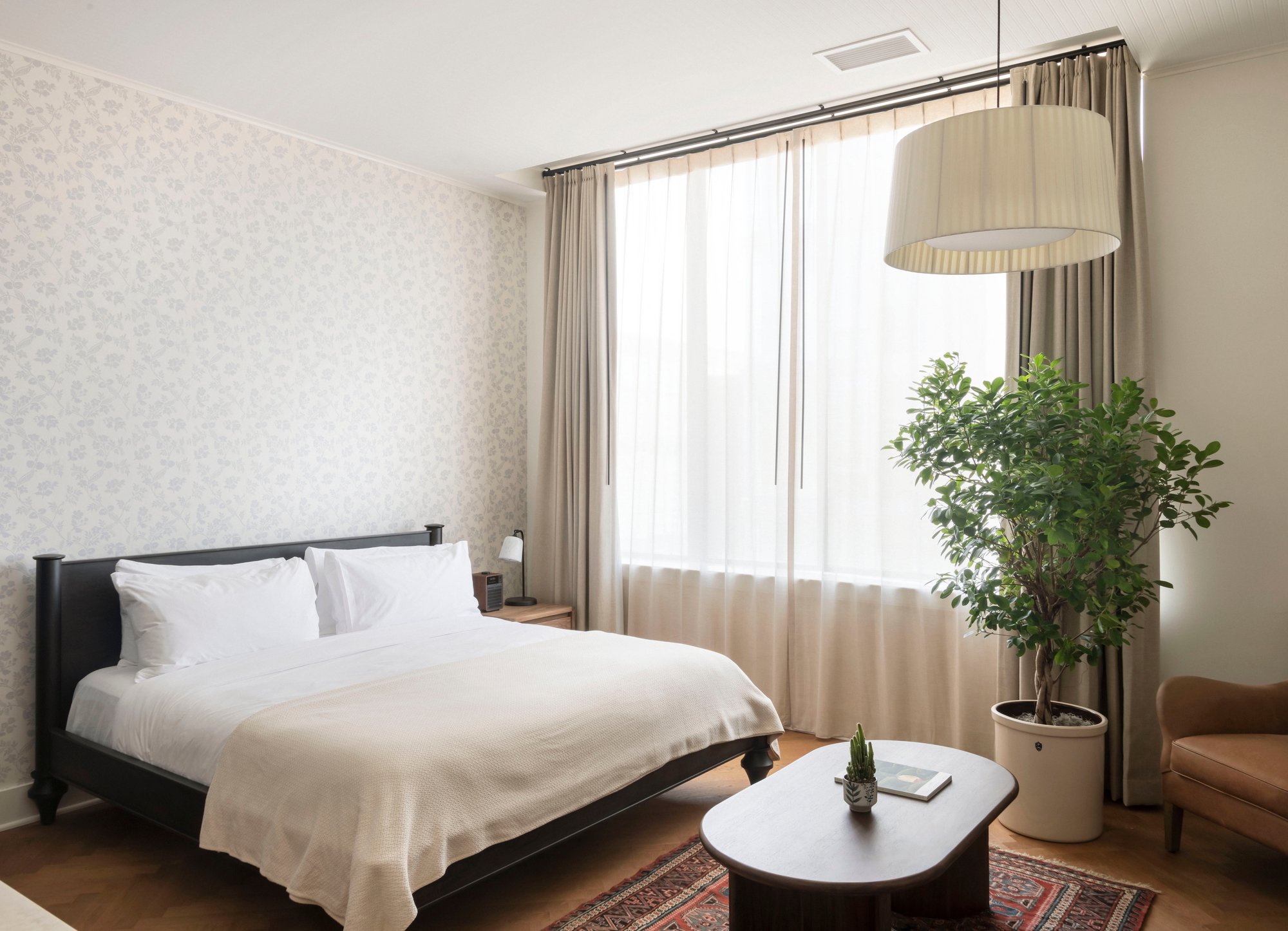 The Quoin King Room 3